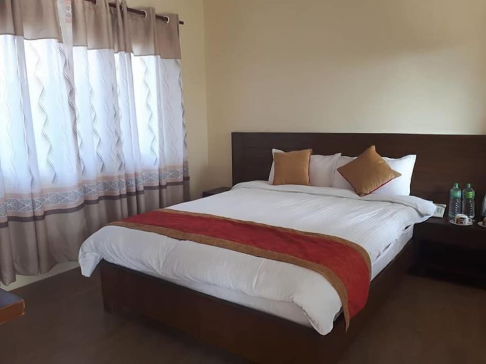 Taj Riverside Resort And Adventure 6/20