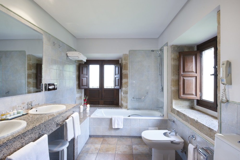 Parador De Cangas De Onis 22/73