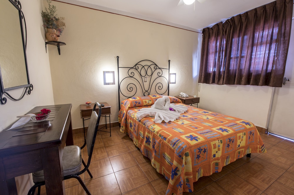 Hotel Arisa Oaxaca 6/28