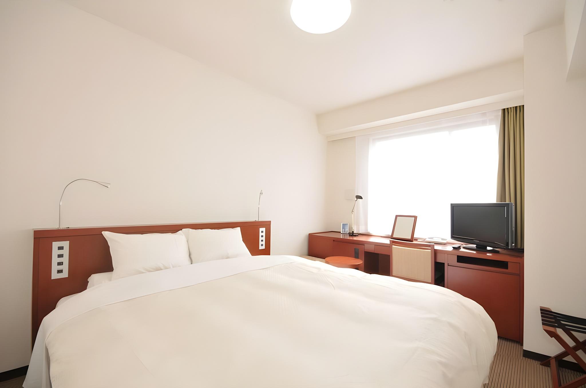 Excellent, Queen Bed