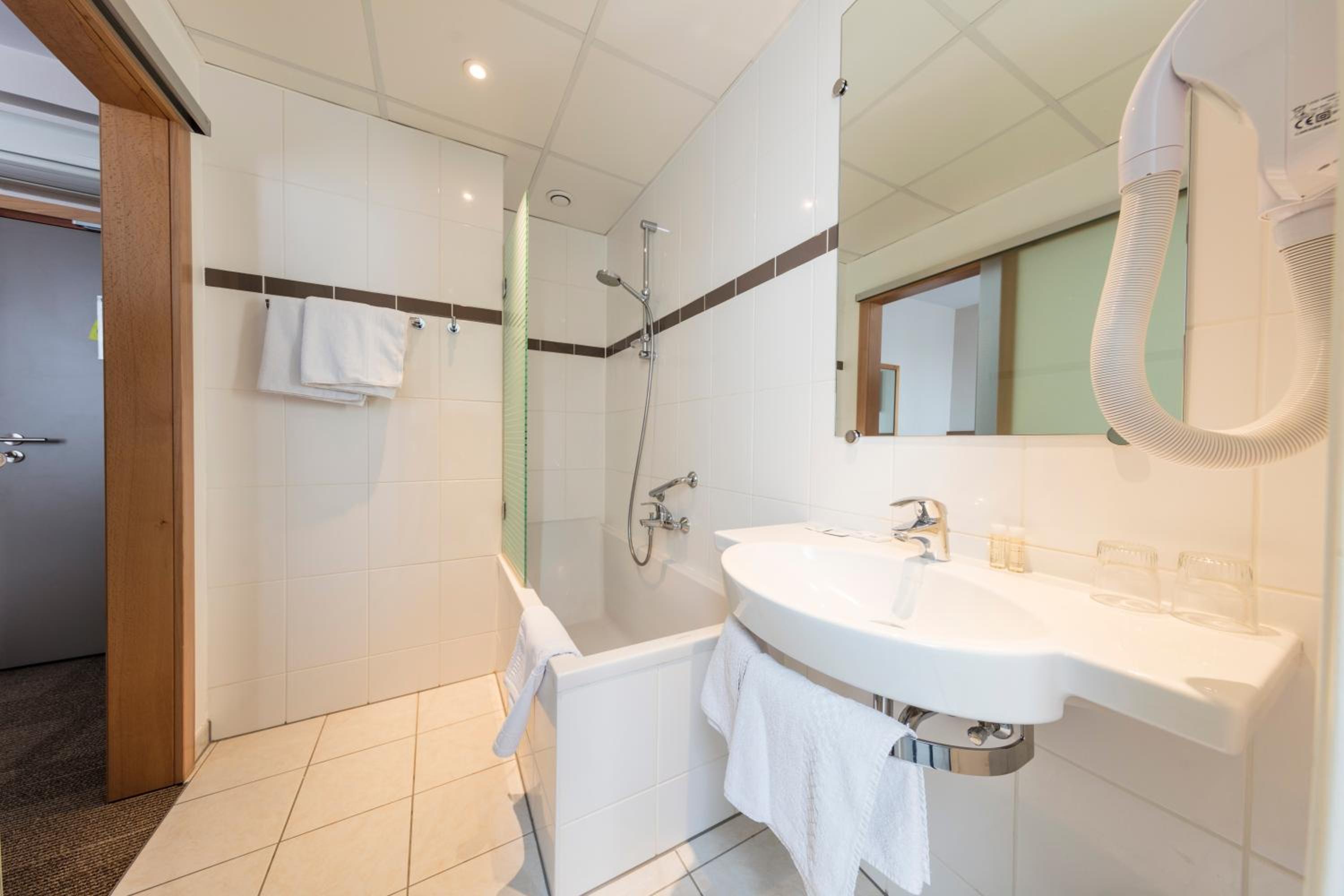 HOTEL VENDOME 17/19
