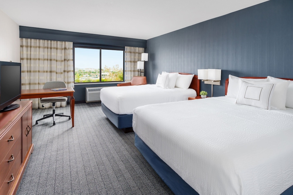 Room, 2 Queen Beds, Accessible