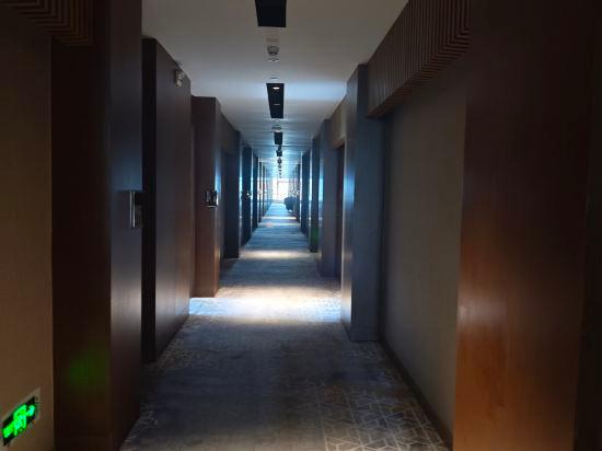 Haoyi Hotel 28/50