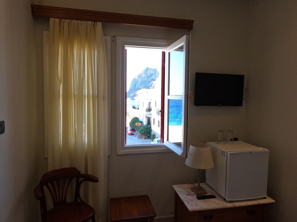 The Flower Of Monemvasia 31/50