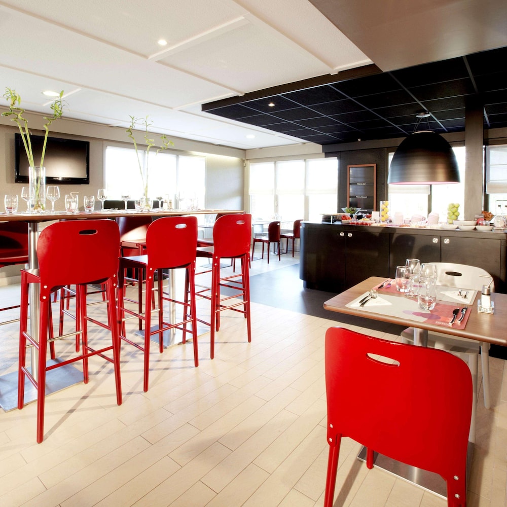 restaurant-cafeteria