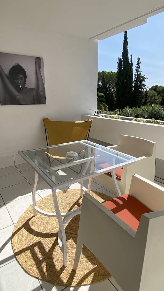 Pamela Hotel Cassis 22/75