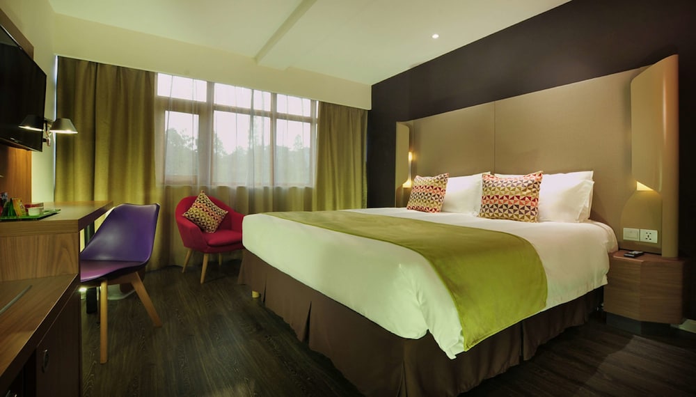 Campanile Hotel (Xi'an Bell & Drum Tower) 24/60