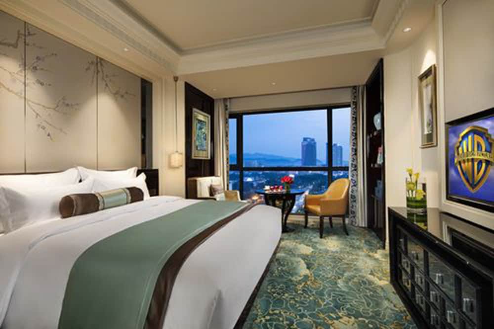 The Pury Hotel Yiwu 11/37