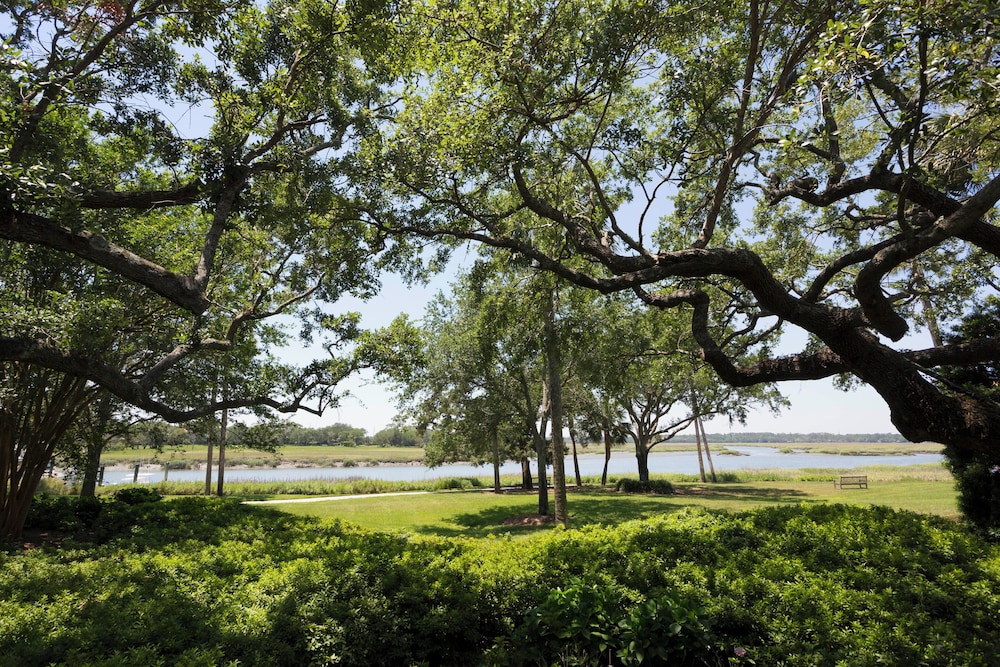 The Inn at Sea Island 41/47