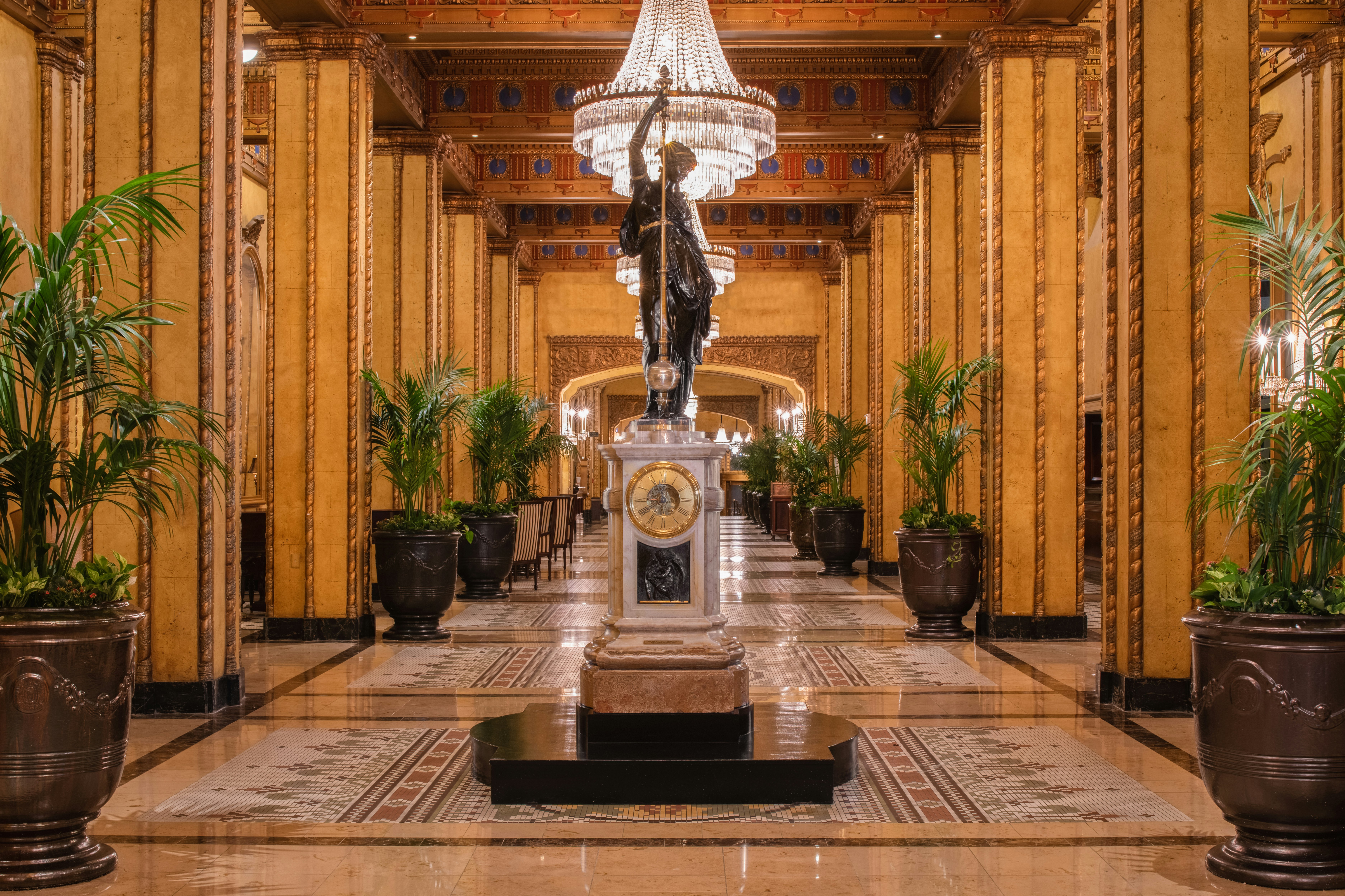 The Roosevelt New Orleans, A Waldorf Astoria Hotel 43/46