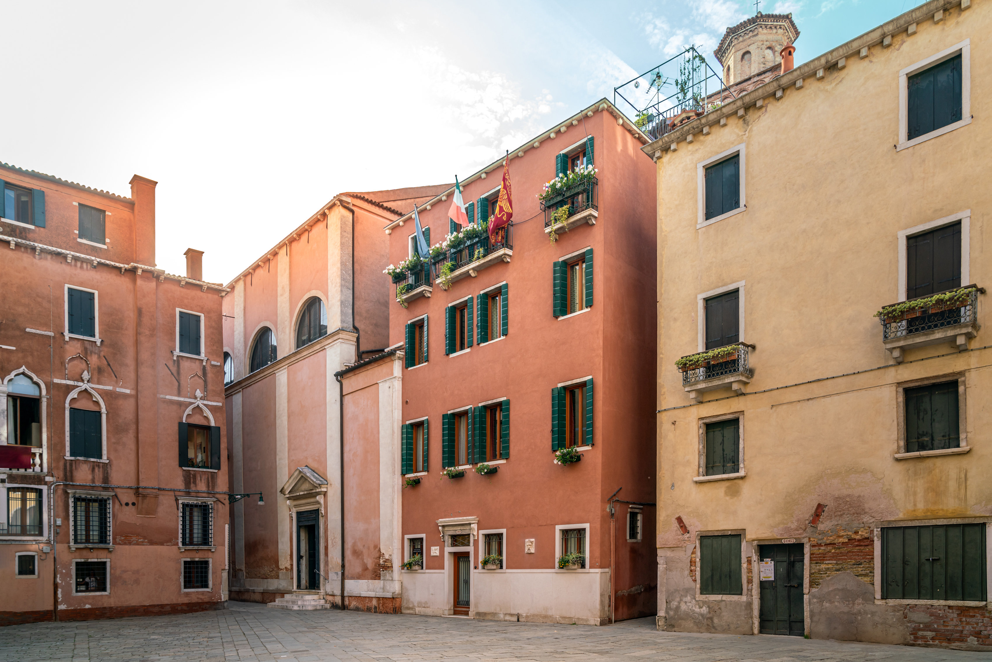 Palazzo San Luca 72/83