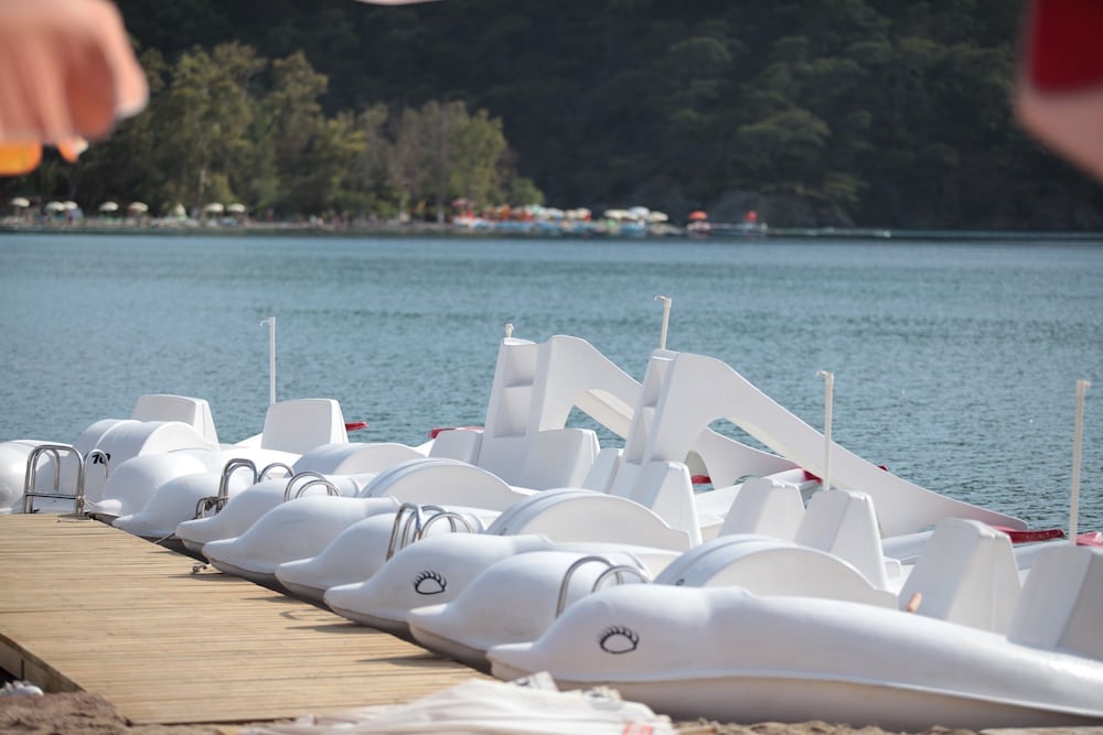S3 Seahorse Beach Club & Hotel 44/50