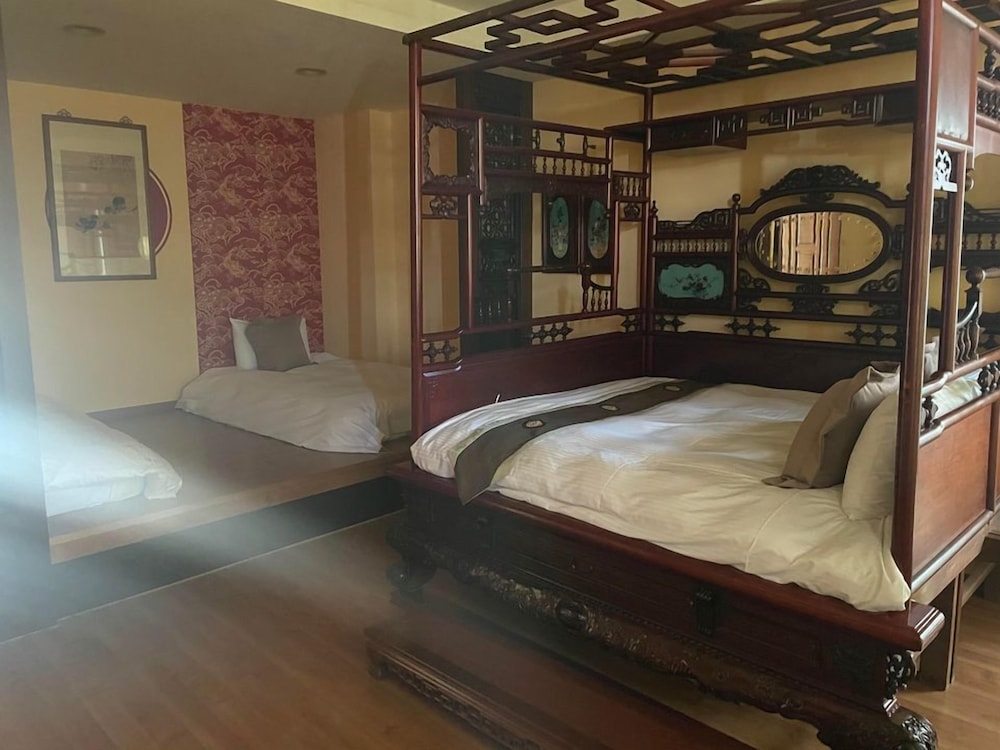 Lukang B&amp;B 18/39