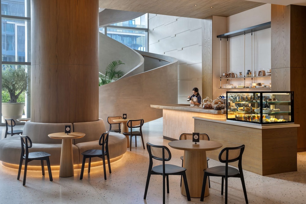 Radisson Beach Resort Palm Jumeirah 32/49