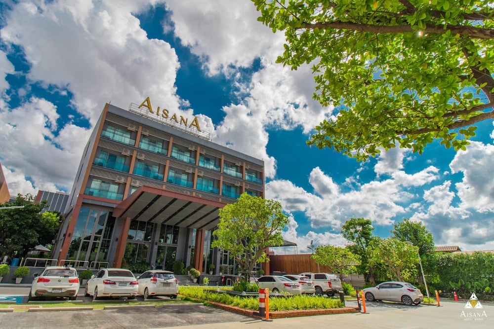 Aisana Hotel Korat 2/50