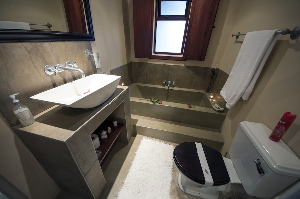 Harfield Guest Villa 25/50