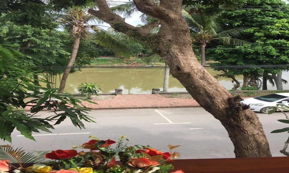 Golden Lotus Namkhan View 19/27