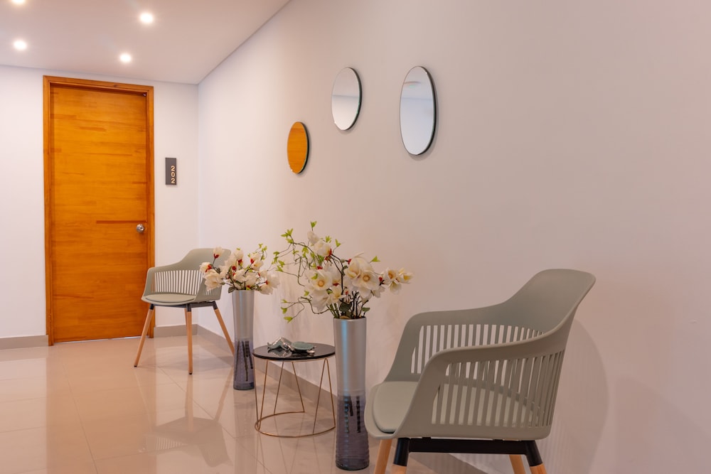 Hotel Infinity Medellin 55/67