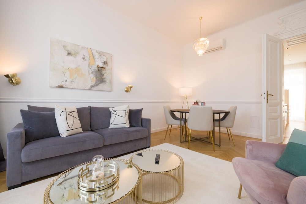 Rafael Kaiser Premium Apartments 27/50