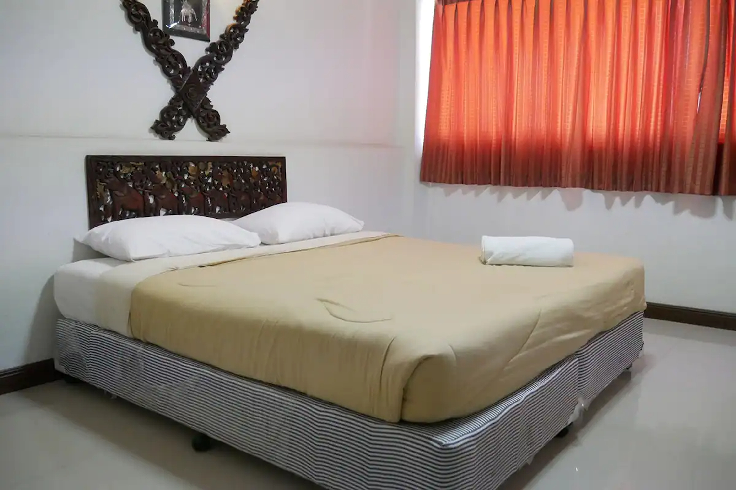 Standard, Double Bed