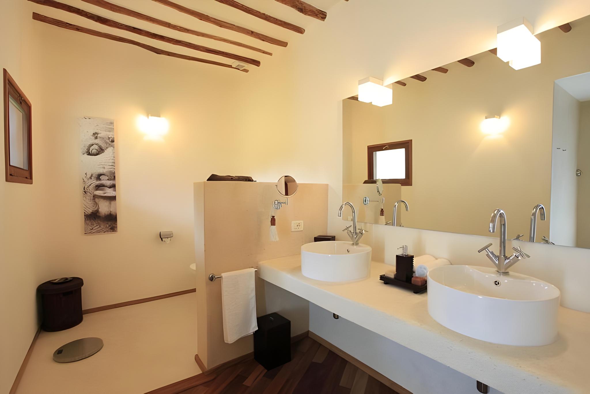 3 Bedrooms, Garden Villa