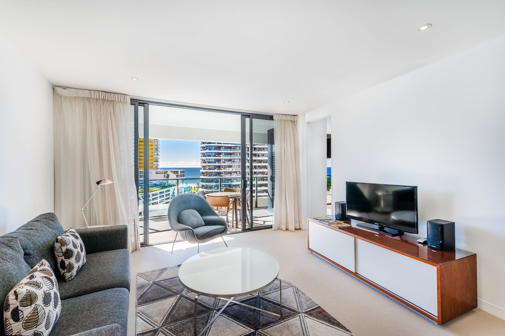 Peppers Broadbeach 39/68
