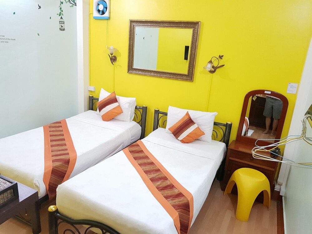 Phonepaseuth Hotel 13/55