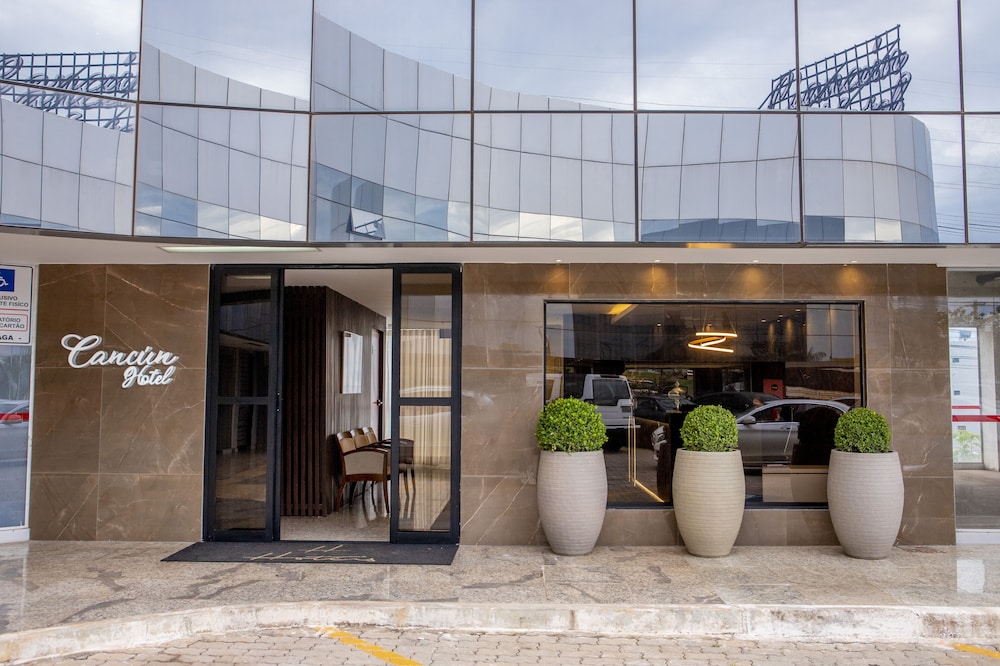 Cancun Hotel by H Hoteis - Airport 1/22