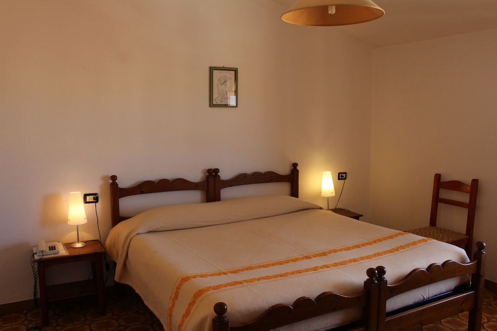 Hotel Piccada 4/44