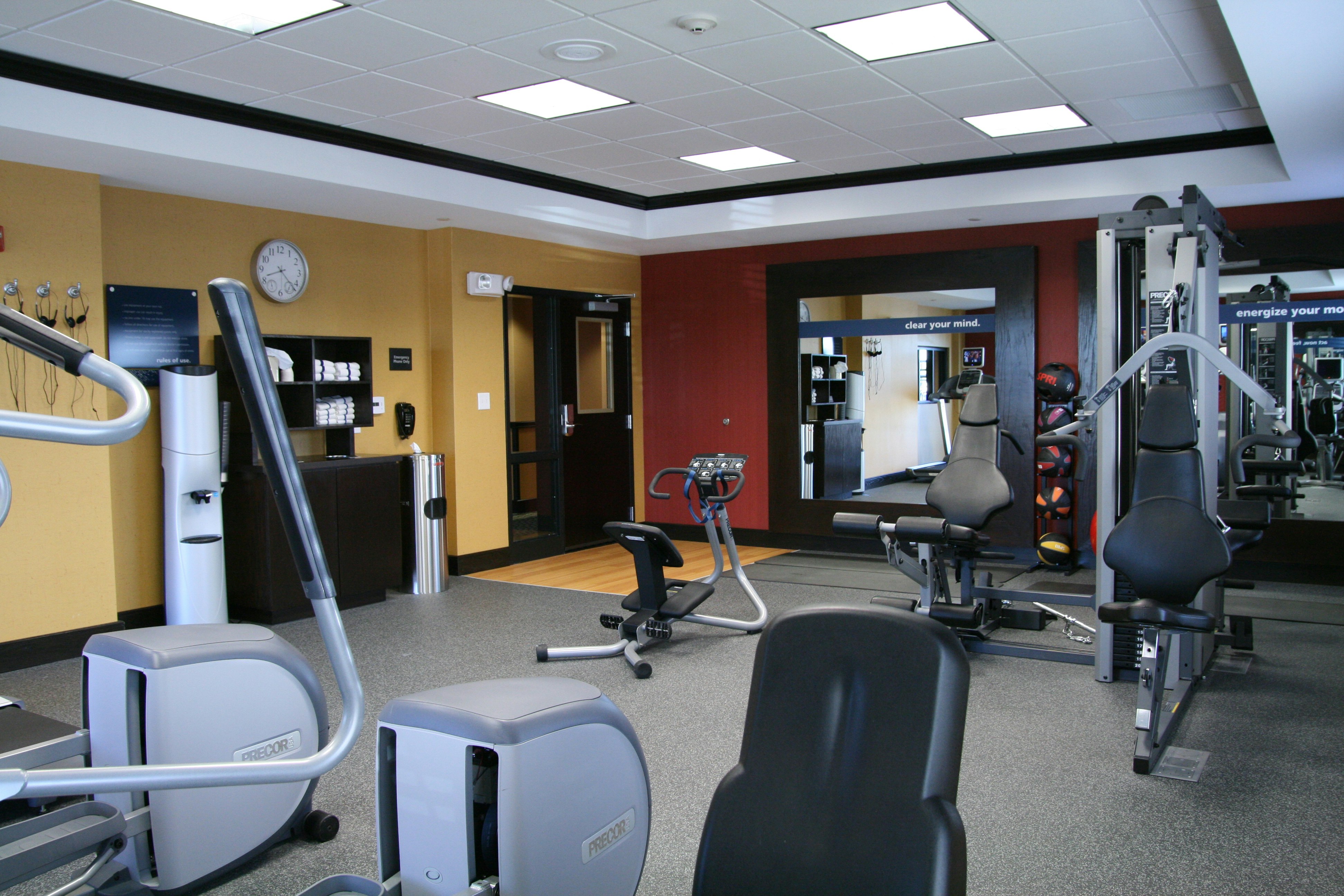 Hampton Inn And Suites Dallas Lewisville Vista Ridge Mall 38/71