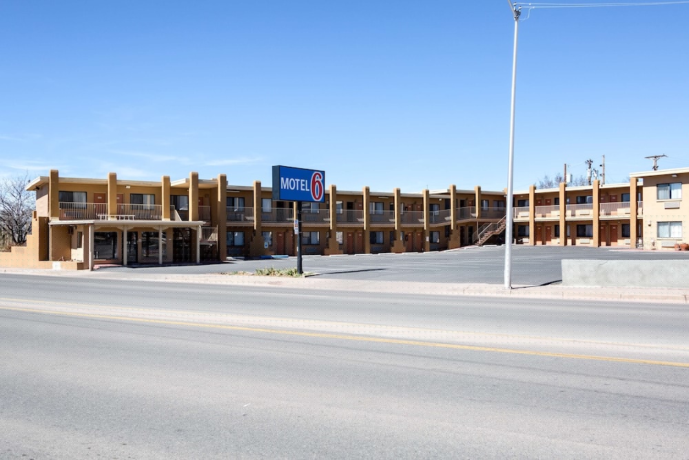 Motel6 Santa Fe, NM - Downtown 6/38