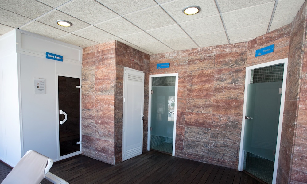 Hotel Bluesea Calabahia in RINCON DE LA VICTORIA