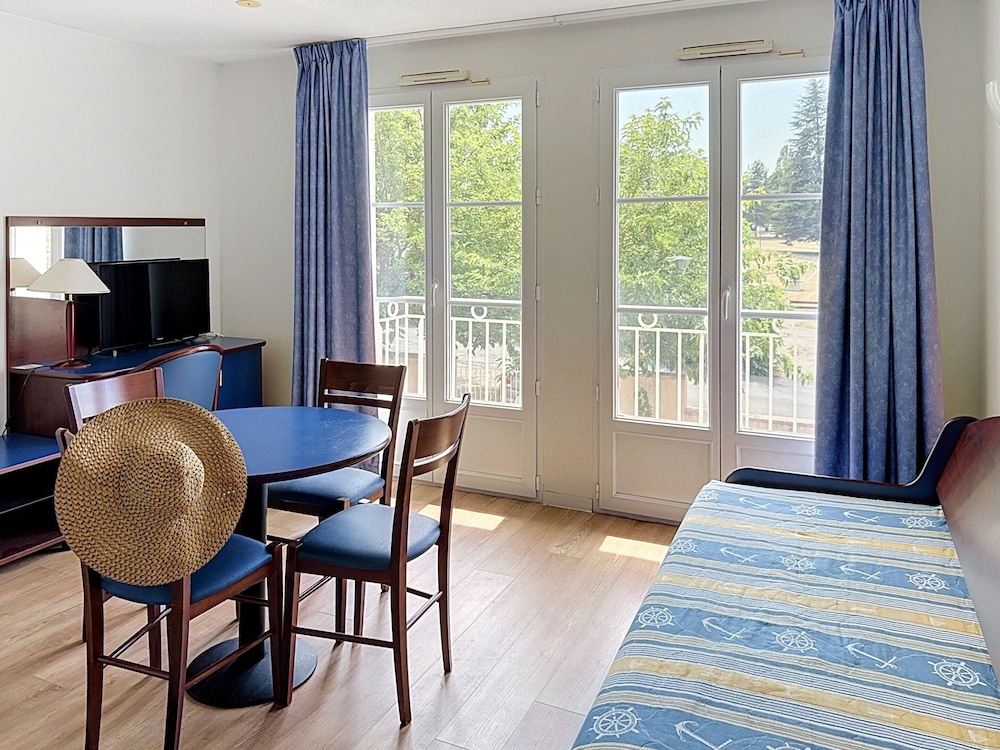 Appart Hotel La Roche-Posay 35/62