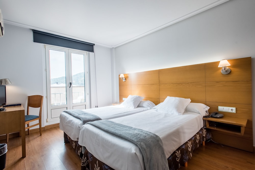 Hotel Los Pasiegos 21/62
