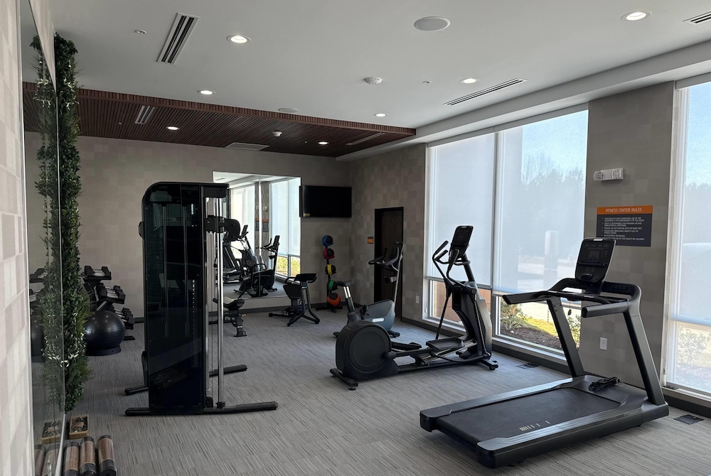 La Quinta Inn & Suites by Wyndham Athens 23/49