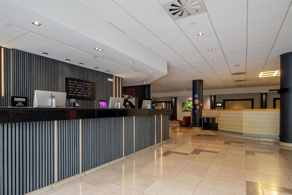 Radisson Blu Hotel Dortmund 10/76