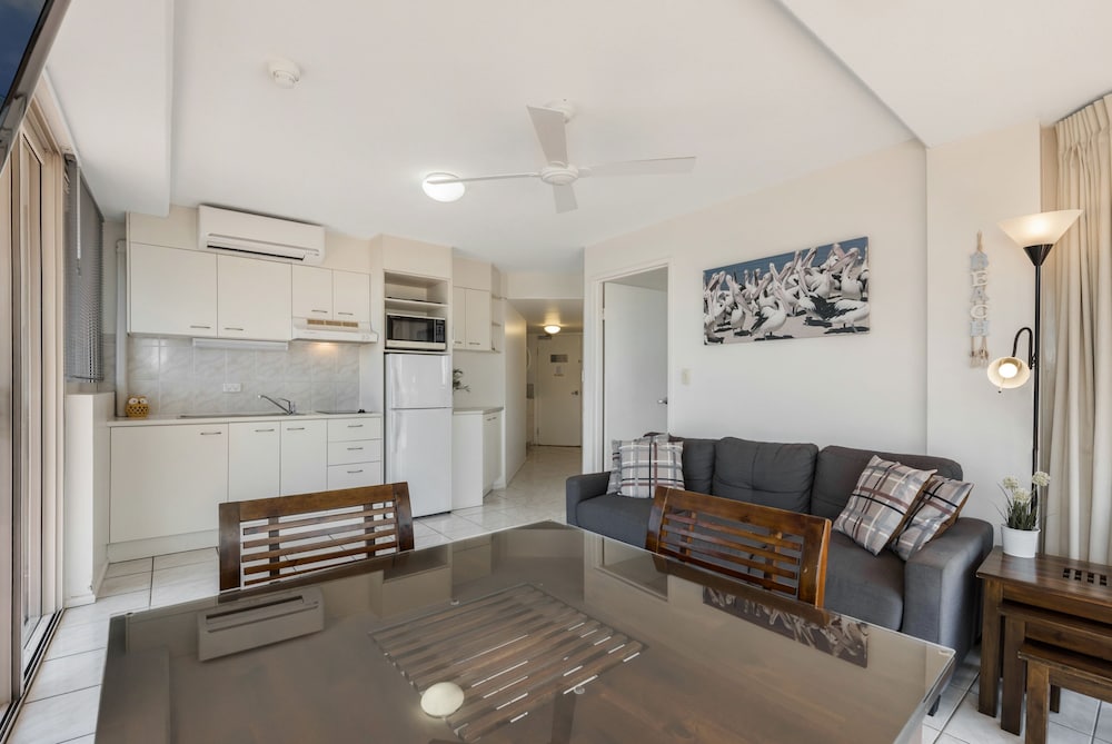 Sandcastles Mooloolaba 42/70