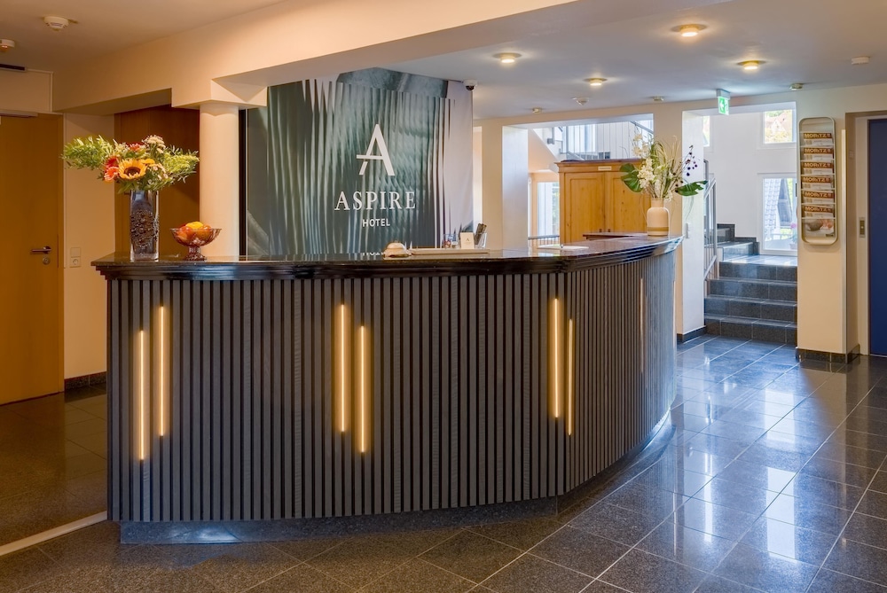 Aspire Kronprinz, Trademark Collection by Wyndham 8/60