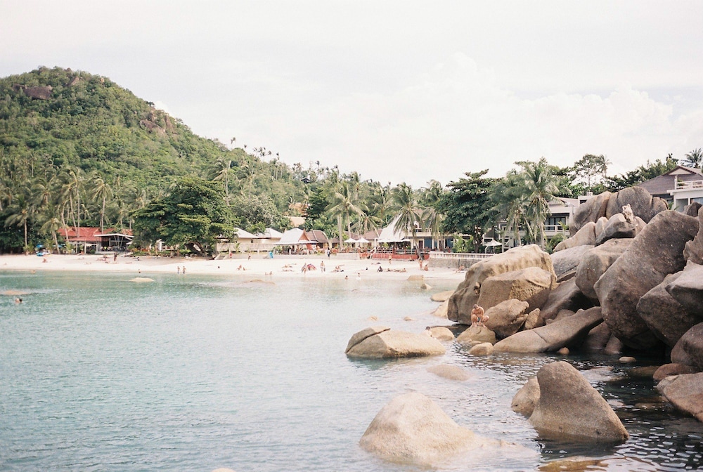 Silver Beach Resort 32/65