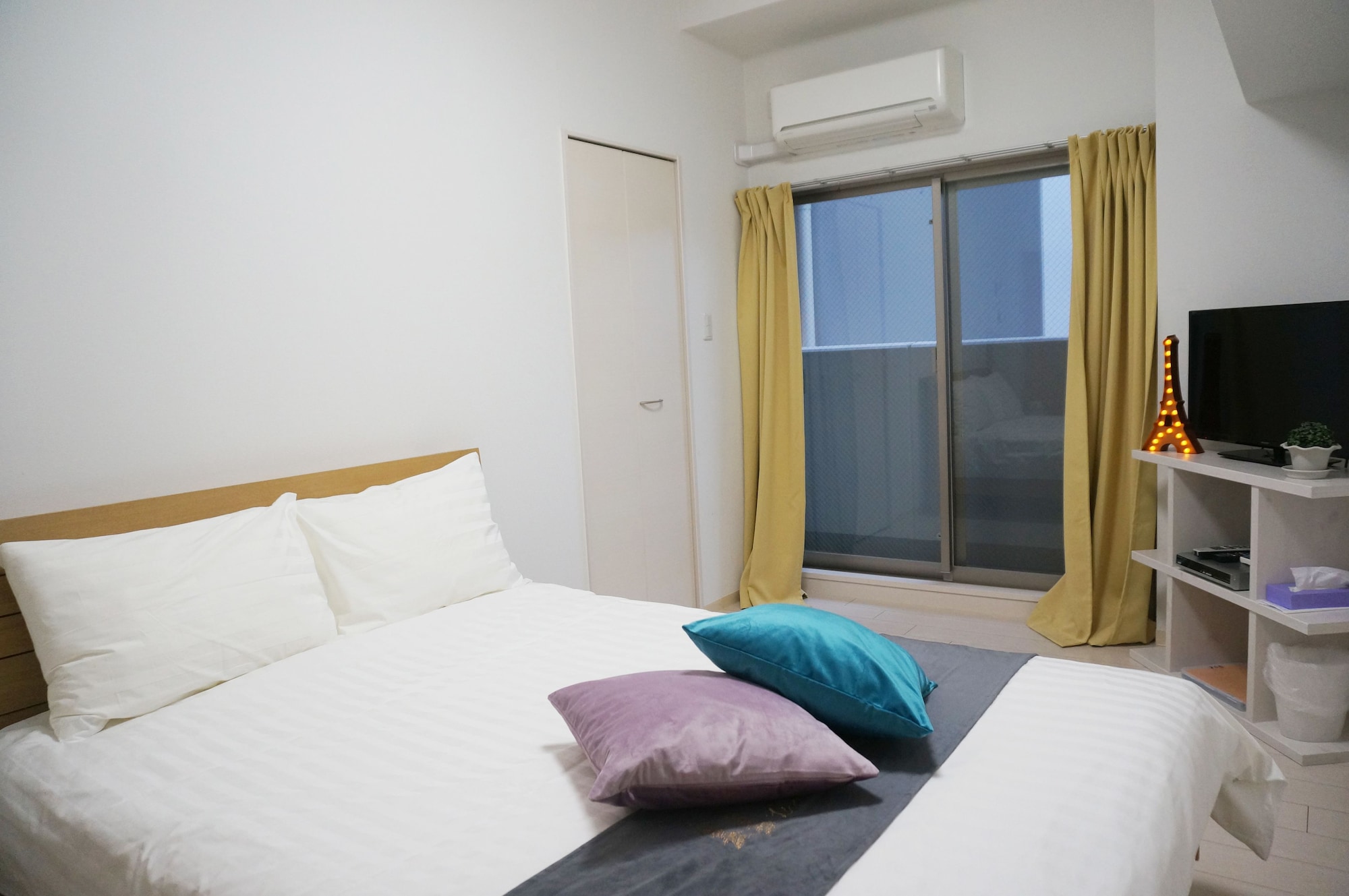 1 BEDROOM, DELUXE, DOUBLE BED, KITCHEN