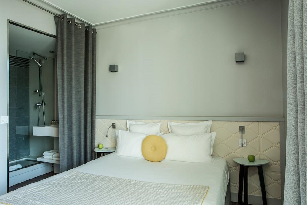 Atrium Suresnes Hotel 13/61