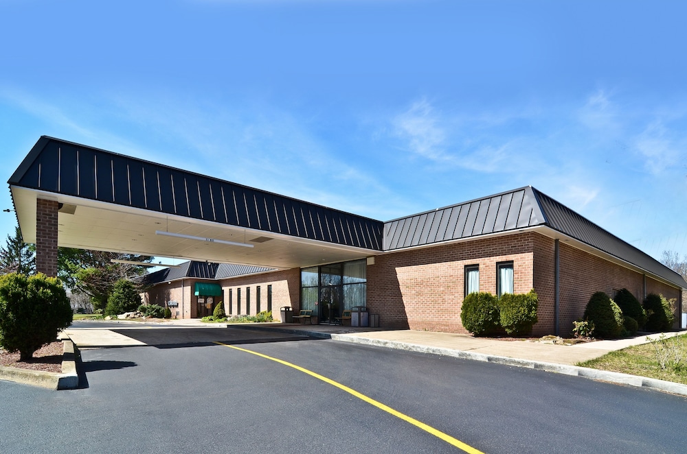 Pocono Resort Conference Center - Pocono Mountains 32/39