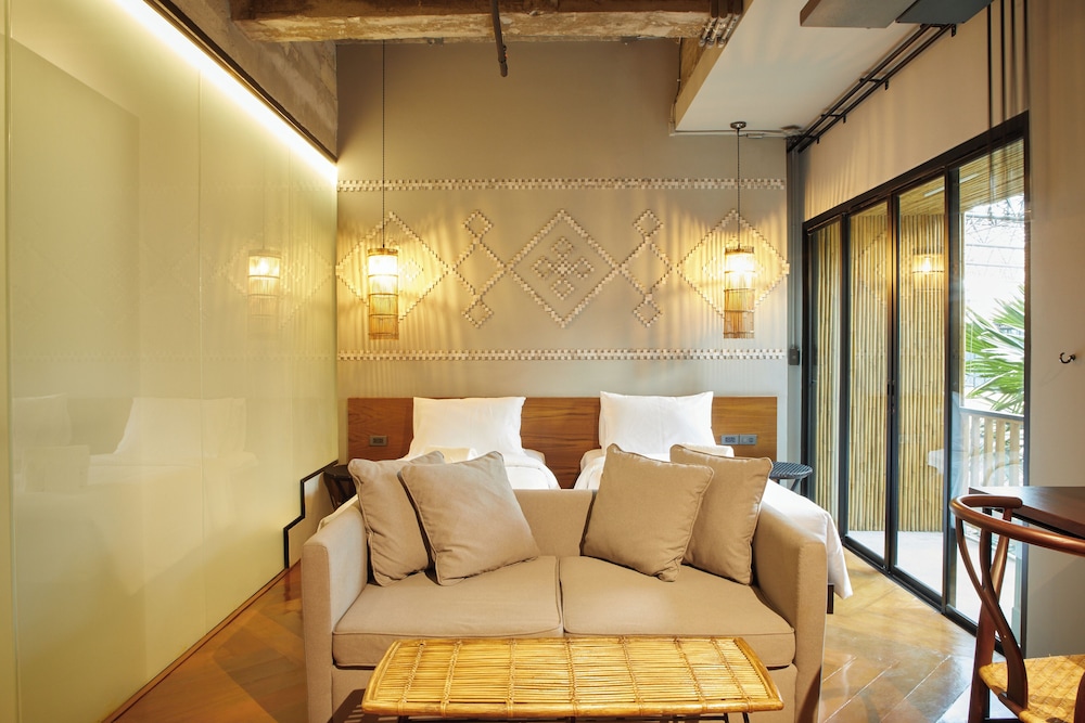 515 VICTORY Hotel 16/49