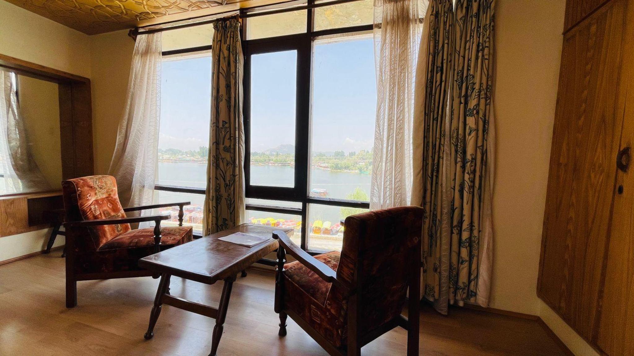 HOTEL DUKE 16/20