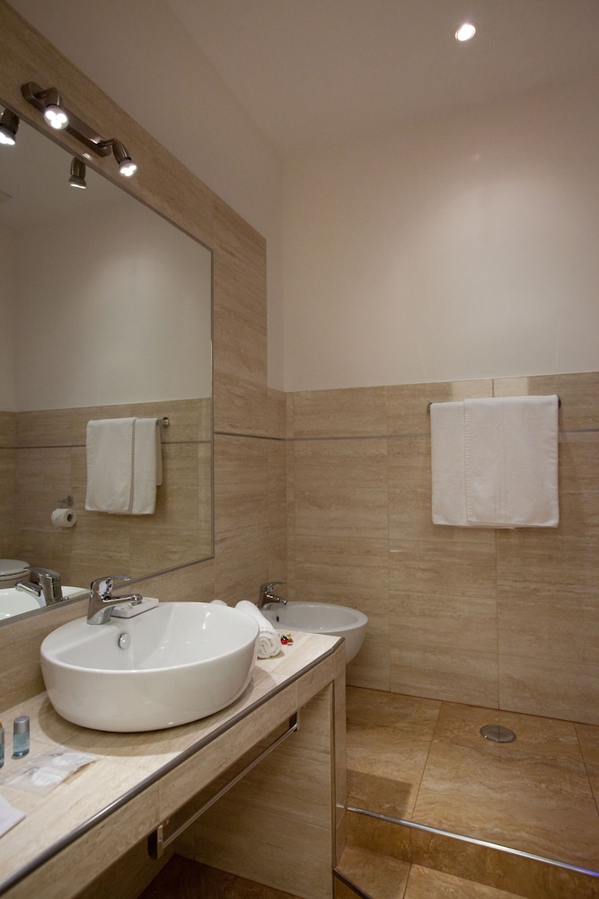 Town House Fontana Di Trevi 50/53