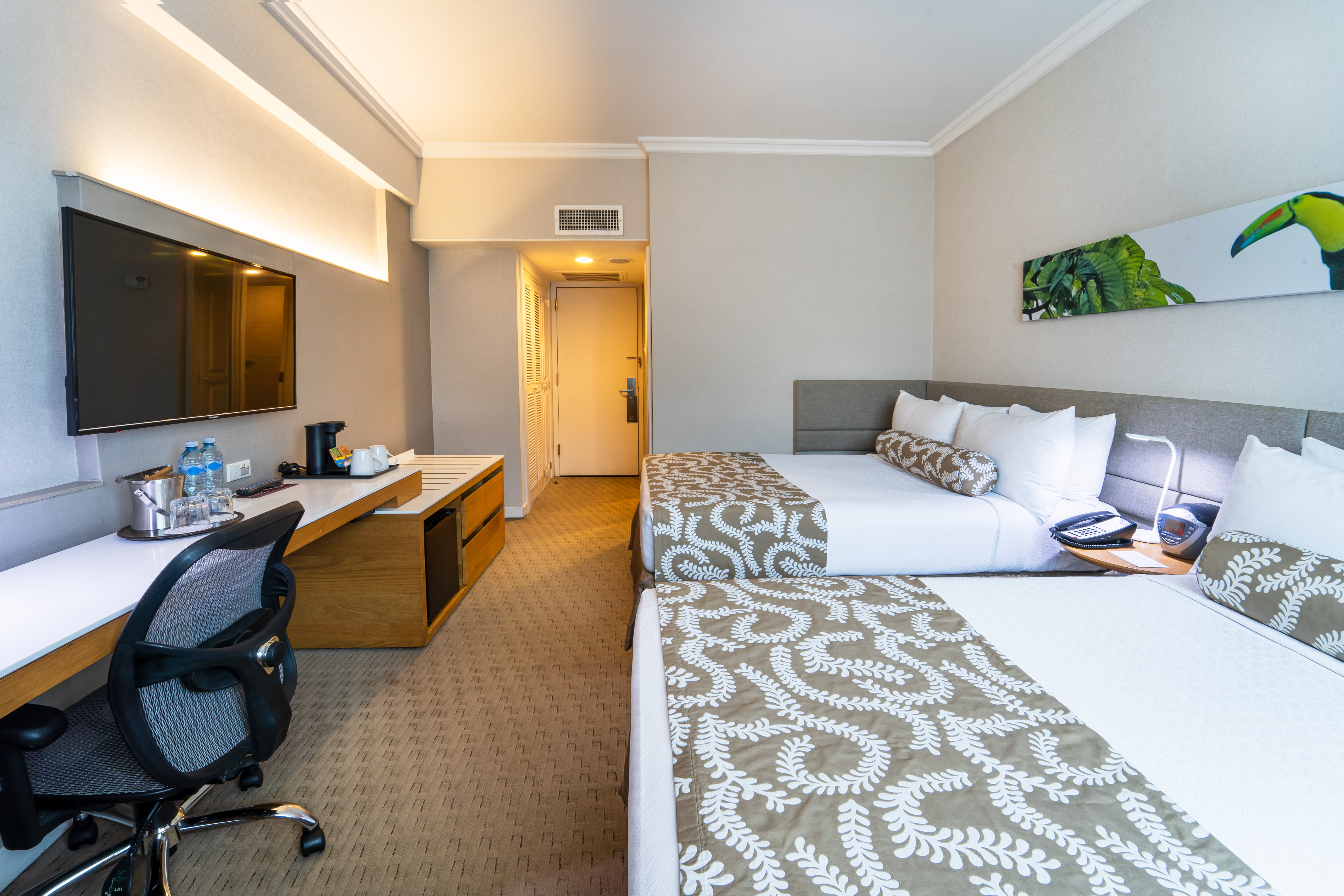 Crowne Plaza Managua 30/81