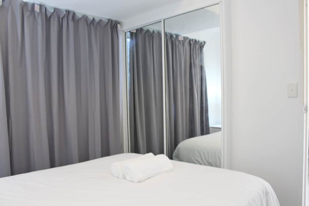 Broadwater Keys 44/72