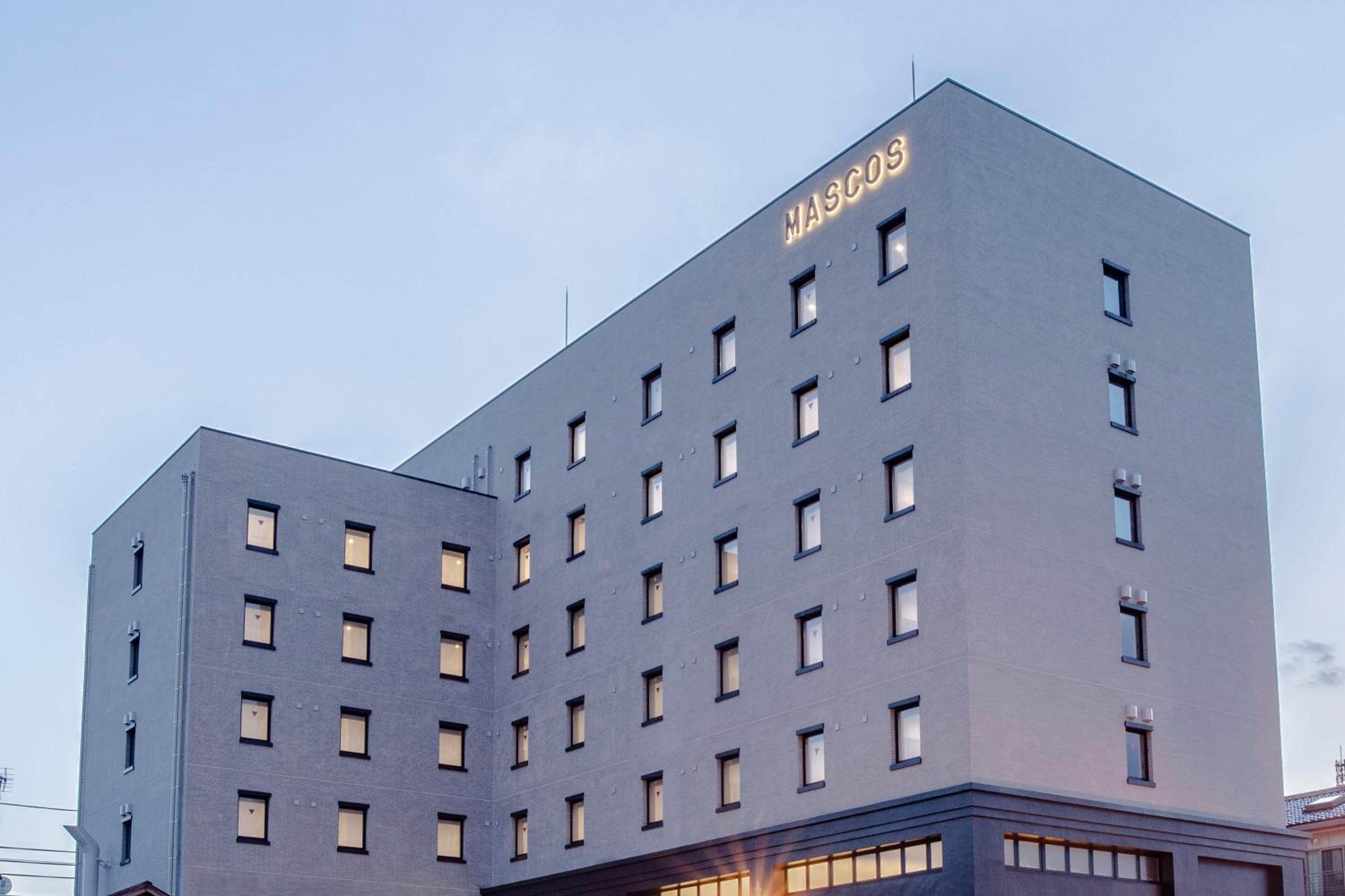 Executive, Twin Beds, Night View