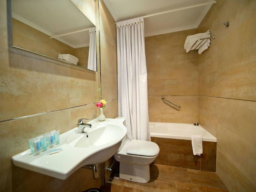 Juan Ii Hotel 47/50