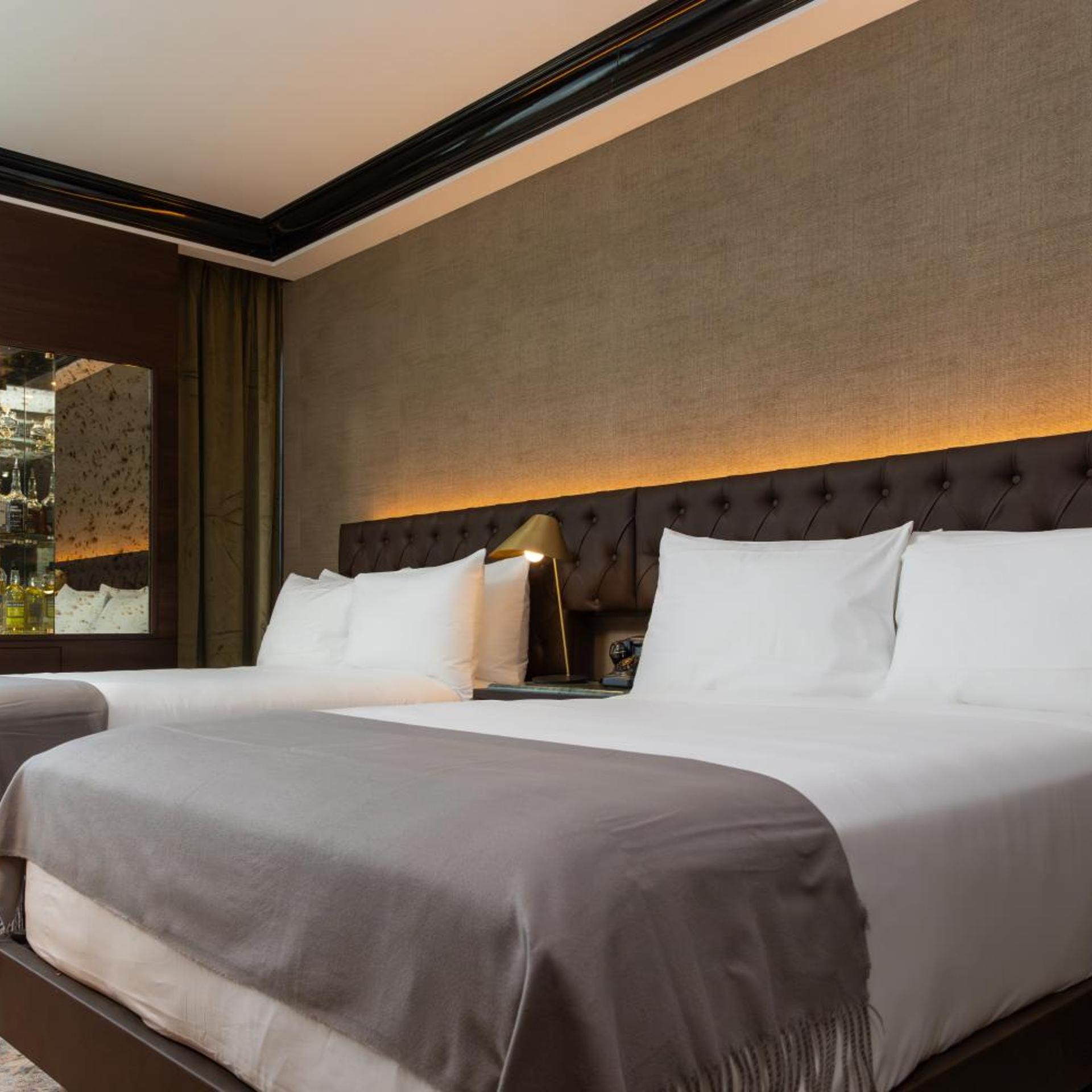 Whisky Hotel 13/43